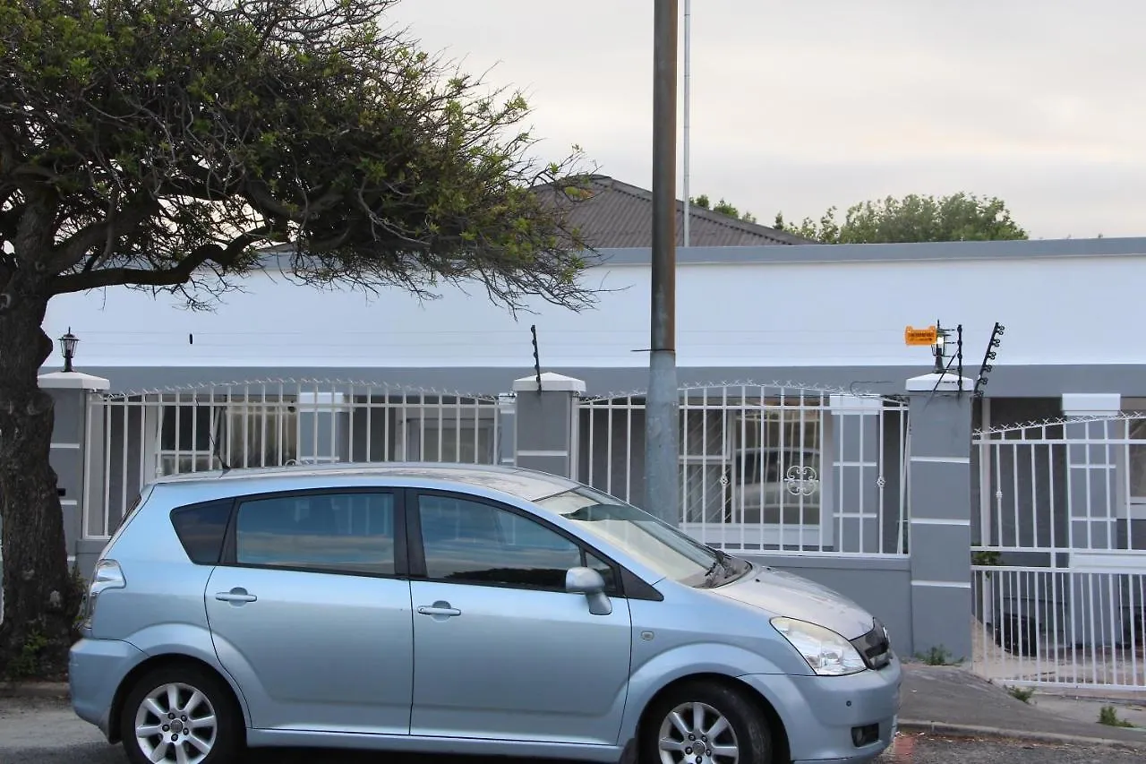 Premier Guest House Cape Town Aparthotel