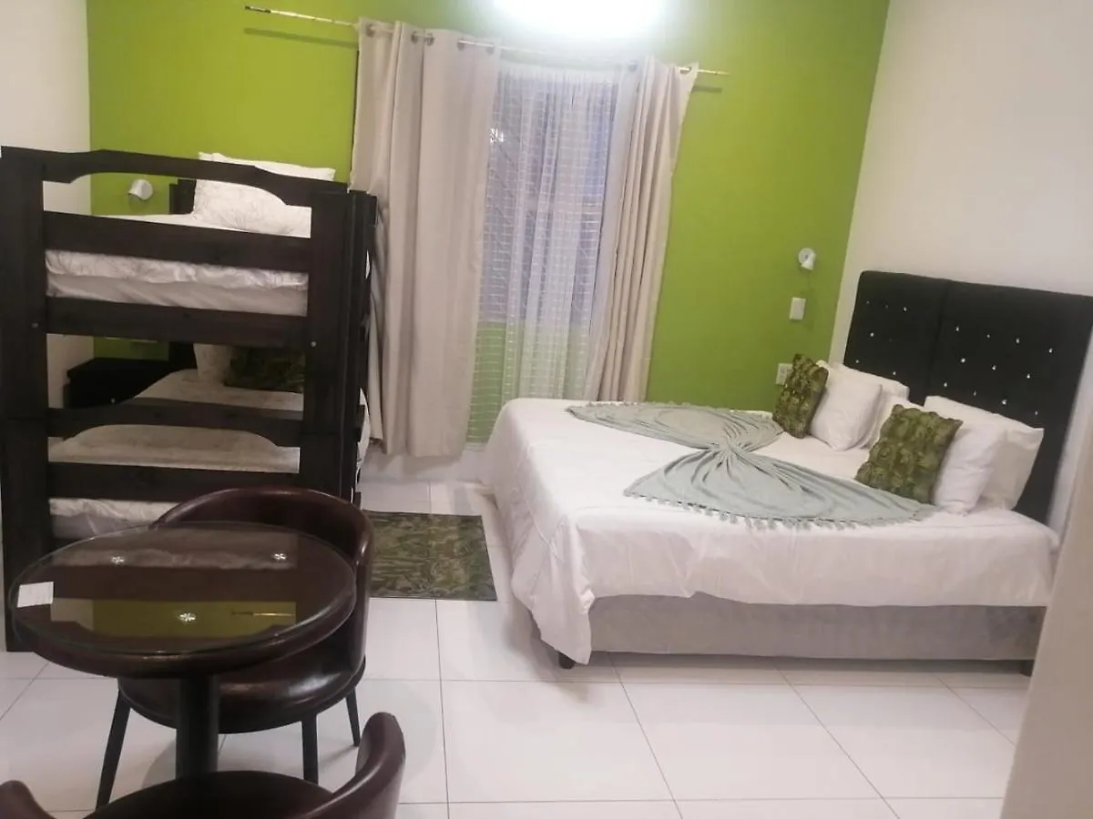 Premier Guest House Cape Town 2*,